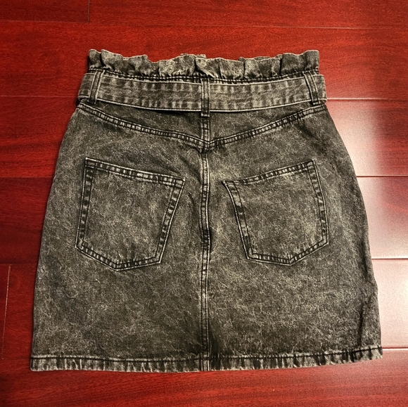 🔥Host Pick🔥NWT Denim Paper Bag Skirt - Picture 3 of 7